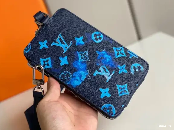 Affordable VUITTON POUCH LOUIS PHONE 0615